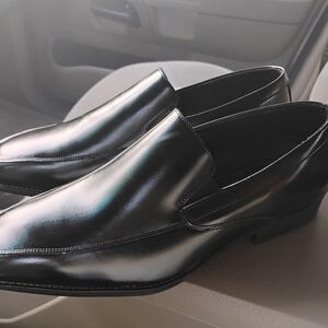 Men's Black Leather Loafers